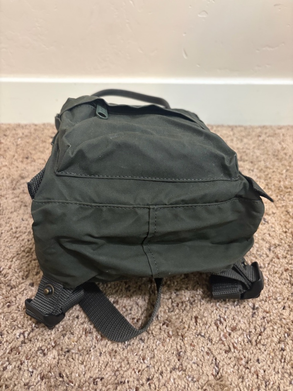 Fjallraven Kanken Mini Backpack - Forest Green - Picture 5 of 9